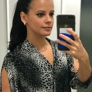 Meet your Posher, Carla ferreira